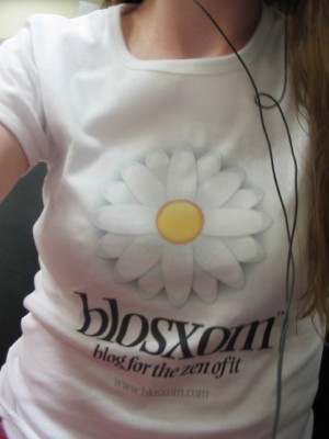 Me in my new Blosxom t-shirt